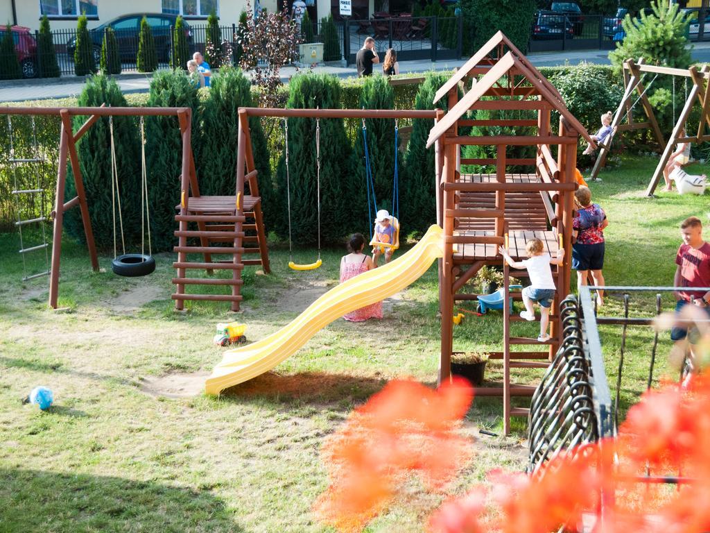 Sloneczny Dwor Bed & Breakfast Krynica Morska Ngoại thất bức ảnh
