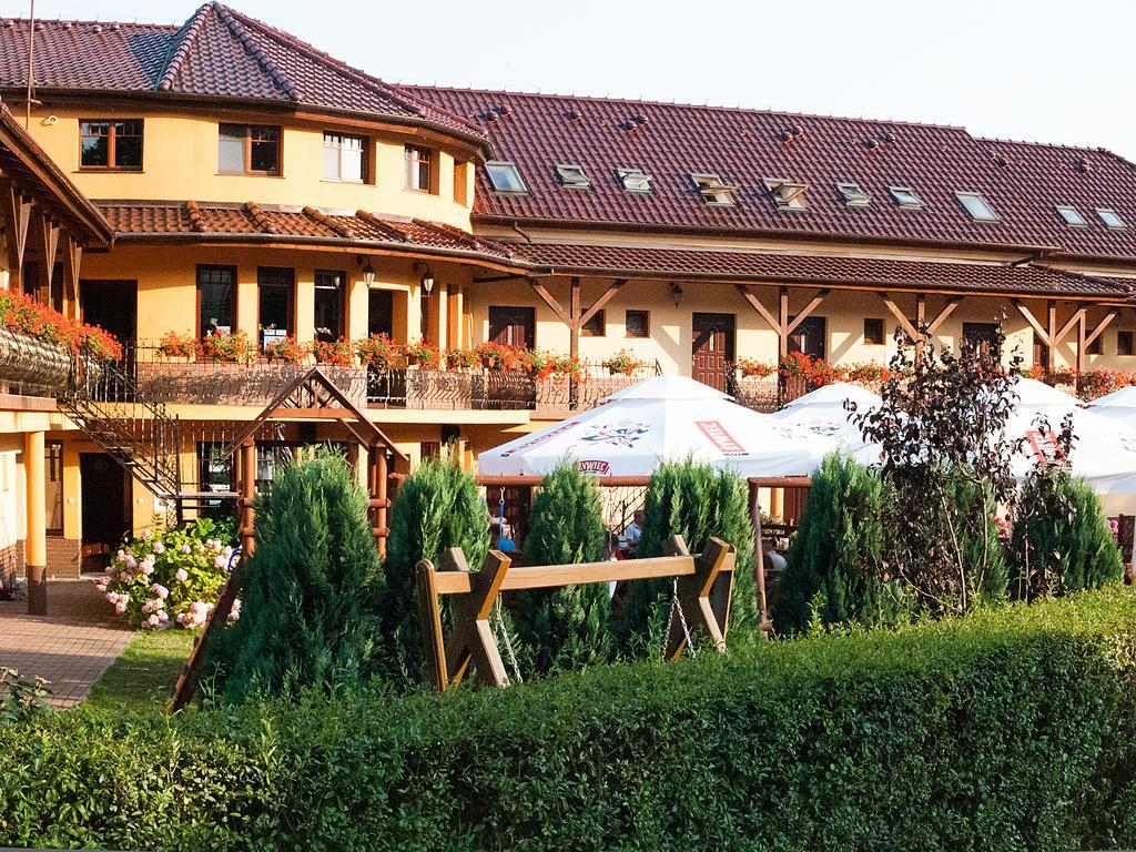 Sloneczny Dwor Bed & Breakfast Krynica Morska Ngoại thất bức ảnh